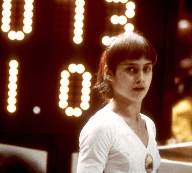 40 de campioane, omagiate pe scenă la Gala „Nadia 10 – Perfecţiunea inspiră” / Mesajul Nadiei Comăneci