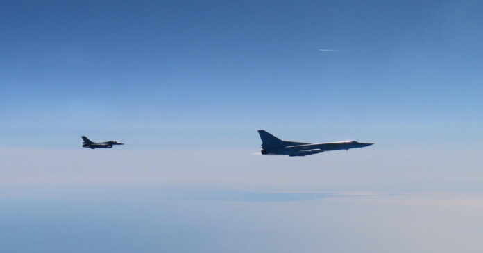 Aeronave F-16 românești, dislocate în Lituania, au escortat bombardiere și avioane de luptă ale Rusiei deasupra Mării Baltice