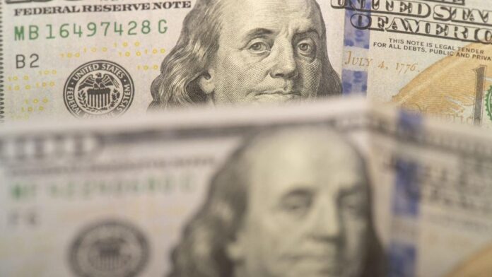 Averile oligarhilor lui Putin ating niveluri record în pofida sancțiunilor occidentale: Topul celor mai bogați ruși