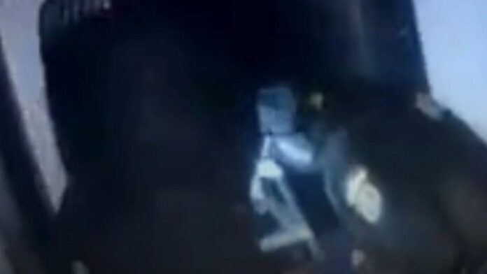 Bărbat împușcat mortal de mascații SAS Neamț după ce a tras asupra lor cu o armă de vânătoare – Imagini exclusive de la intervenție