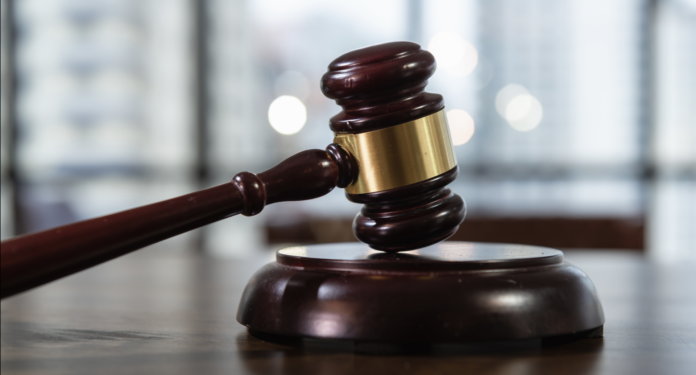 Bărbatul care și-a ucis concubina însărcinată cu toporul, condamnat definitiv la închisoare pe viață