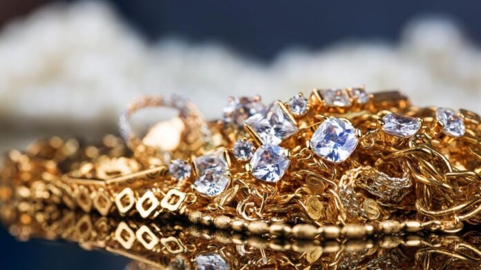 Bijuterii de 250.000 € dispărute din custodia DIICOT: Proprietara acuză falsificarea semnăturii și ridicarea frauduloasă