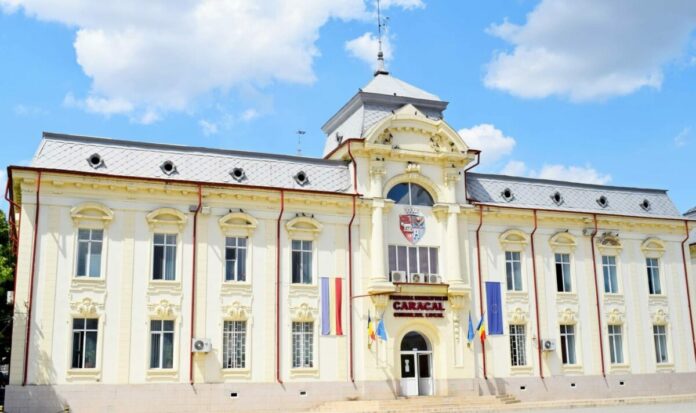 Caracal aprobă funcționarea sălilor de jocuri de noroc cu condiții stricte: taxă de 1.500 de lei/mp, amenajare fațade și acordul vecinilor