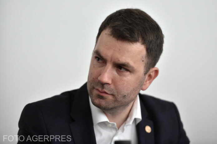 Cătălin Drulă: „Scumpirea călătoriilor Metrorex este o măgărie pesedistă”. Calculele fostului ministru al Transporturilor
