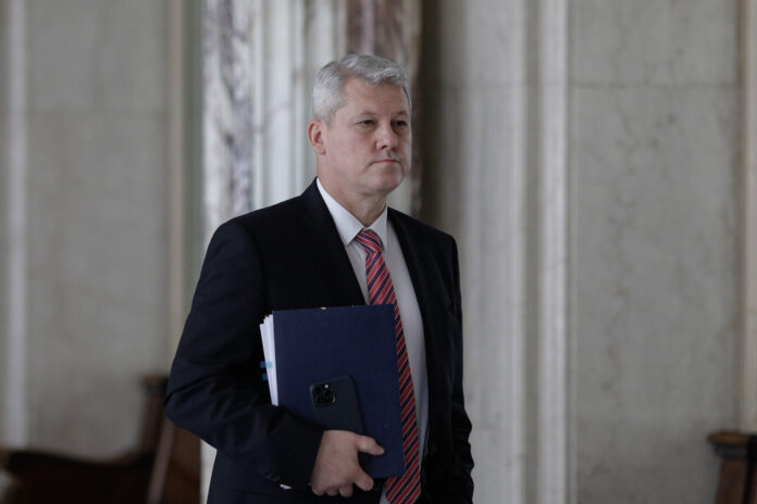 Cătălin Predoiu respinge propunerea de a deveni premier de compromis, în urma întrebărilor despre varianta sugerată de Nicușor Dan sau PSD