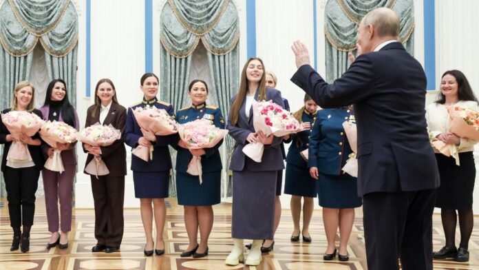 Colaps demografic în Rusia: Rușii ignoră apelurile lui Putin de a face copii. Natalitatea - la cel mai mic nivel din ultimii 200 de ani