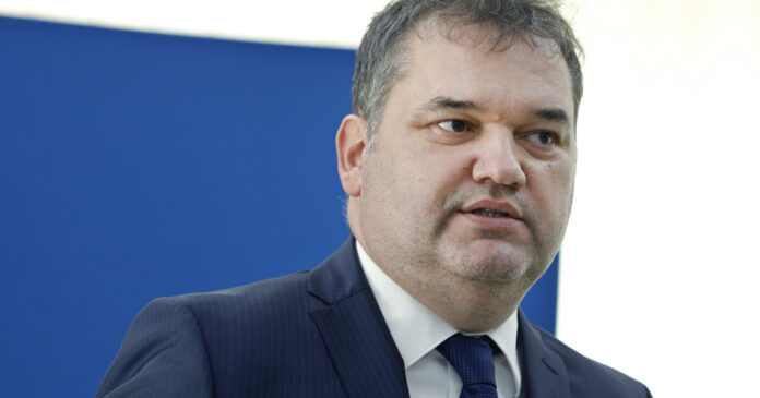 Cseke Attila: România are nevoie de stabilitate. Când PSD și PNL se ceartă, câștigă AUR