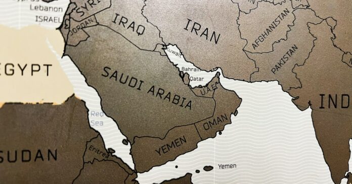 Cum au fost prinse Arabia Saudită și Irakul într-un război din umbră în Orientul Mijlociu