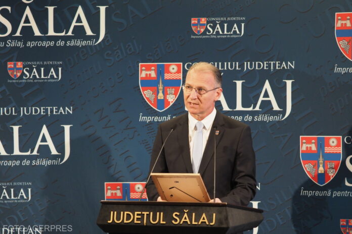 Dinu Iancu Sălăjanu, șef al CJ Sălaj și cunoscut cântăreț de muzică populară, pus sub control judiciar de DNA / Ce au decis procurorii în cazul șefului CJ Bistrița, vizat și el