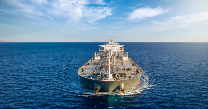 Exploatarea blocării Strâmtorii Ormuz de către escroci: nave țintite cu taxe frauduloase în criptomonede