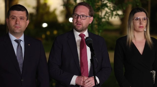 Fritz: Negocierile pentru portofolii nu sunt încă finalizate; există mai multe variante ce vor fi discutate între președinții de partide