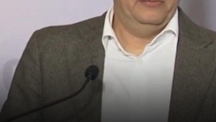 Grindeanu îi răspunde lui Bolojan: 'Să vinzi companiile, asta e șobolănism'