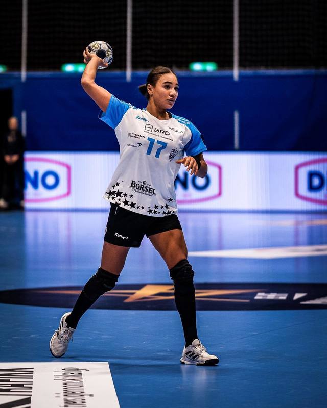 Handbal feminin: CSM Bucureşti suferă o înfrângere la limită în deplasare împotriva Team Esbjerg, în turul sferturilor Ligii Campionilor