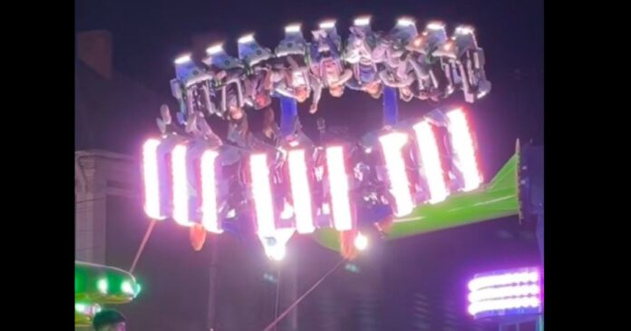 Incident cu carusel defect la eveniment cultural din Caransebeș: 17 copii blocați, șase transportați la spital