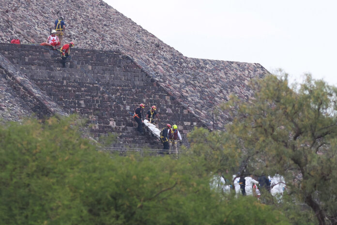 Incident sângeros la piramidele din Teotihuacan: Victimă canadiană și atacator sinucigaș