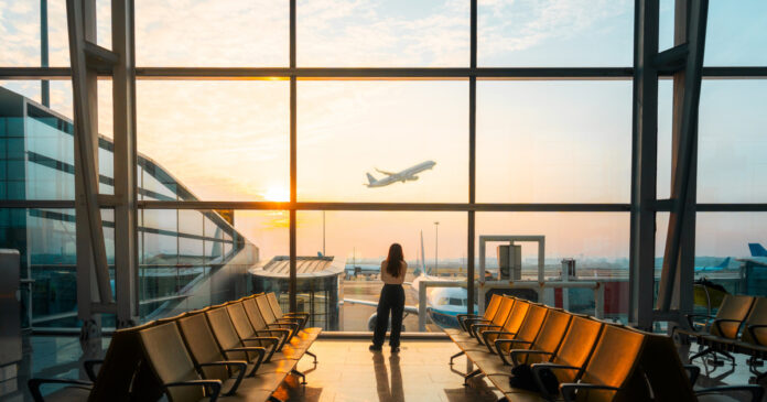 Industria aviatică europeană, sub presiunea crizei din Orientul Mijlociu: Reacții și măsuri în România