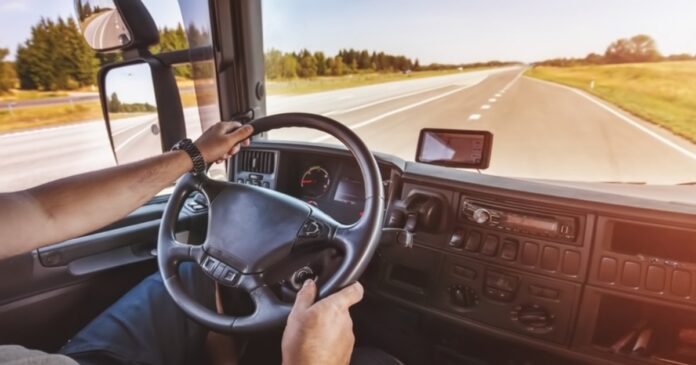 Introducerea taxei de drum pentru camioane în Europa, bazată pe kilometrii parcurși, începând cu 1 iulie 2026