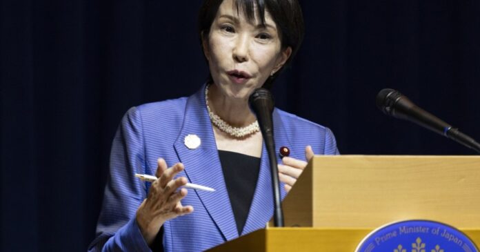 Japonia adoptă o reformă istorică, ridicând interdicția privind exportul de arme letale și autorizând vânzări de tancuri, rachete și nave de război