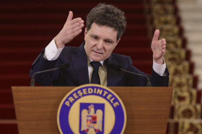 LIVE VIDEO: Primarul Nicușor Dan avertizează despre posibile turbulențe politice în contextul deciziei PSD privind sprijinul pentru primarul Bolojan