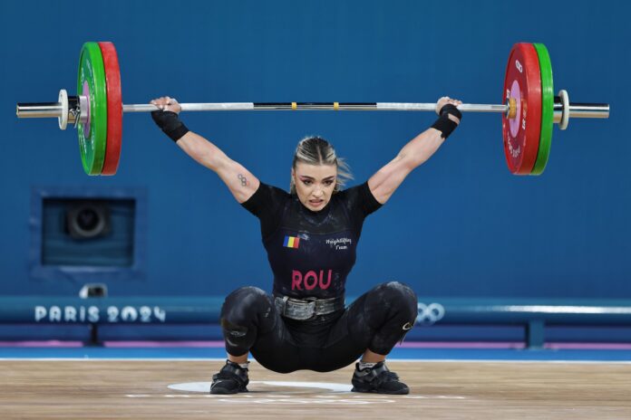 Mihaela Cambei cucerește aur și argint la Campionatele Europene de Haltere, stabilind un nou record european la categoria 53 kg