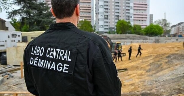 Mii de parizieni evacuați pentru detonarea unei bombe din al Doilea Război Mondial în nordul Parisului