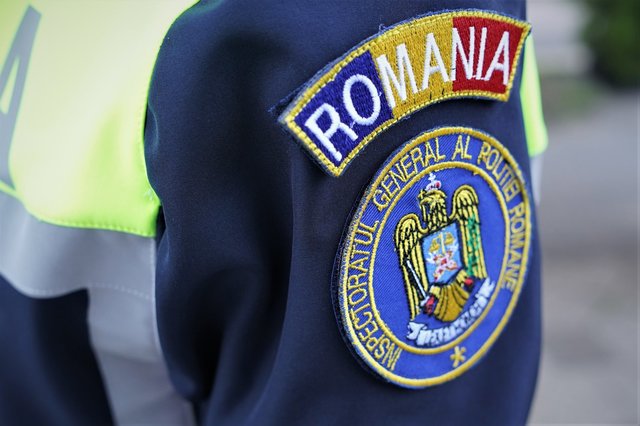Poliţia de Frontieră şi IGPR dezmint acuzaţiile că Bogdan Ivan şi Radu Oprea ar fi cerut tratament preferenţial la Aeroportul Timişoara