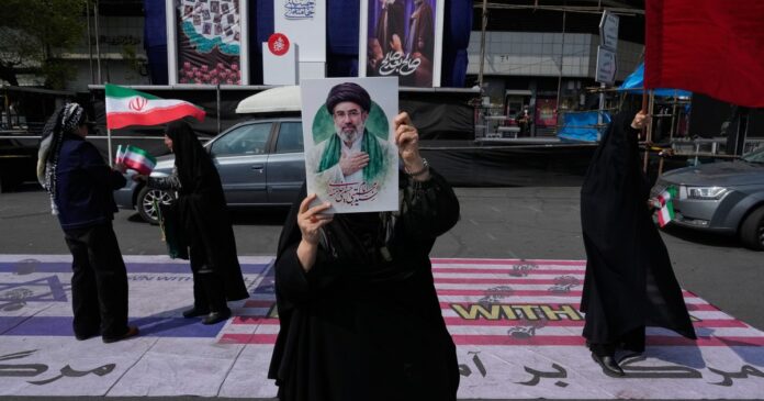 Președintele Trump afirmă că regimul Iranului este „serios fracturat”, dar realitatea este mai complexă