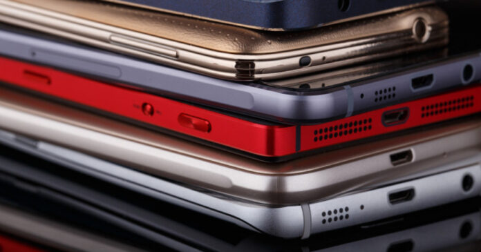 Primăria comunei Cut, Alba, cu 10 angajați, a plătit peste 110.000 lei pentru 38 de abonamente de telefonie mobilă între noiembrie 2023 și noiembrie 2025