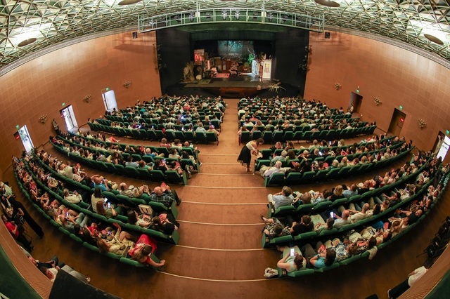 Primăria și Consiliul Județean Brașov nu au alocat finanțare publică pentru sectorul cultural independent în 2026