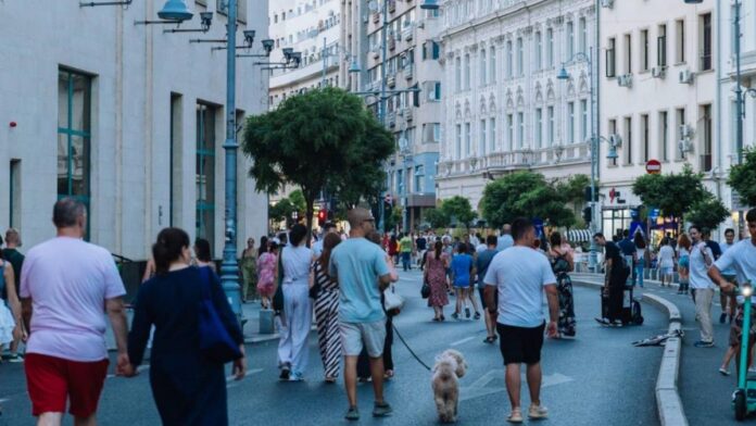 Programul 'Străzi Deschise - București' 2026: Calea Victoriei și o altă arteră importantă devin pietonale în weekend-ul 25-26 aprilie