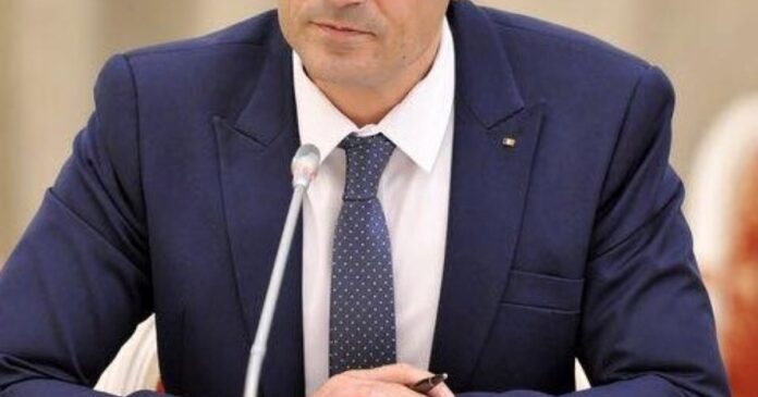 PSD îl acuză pe premierul Ilie Bolojan că încalcă acordul de coaliție și vrea să vândă companiile de stat