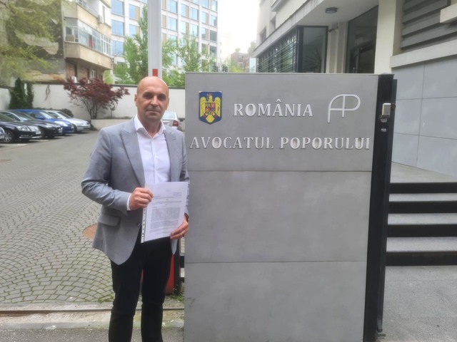 Reprezentanţii Sanitas discută cu Avocatul Poporului Renate Weber pentru excepţia sistemului public de sănătate de la reducerea cu 10% a cheltuielilor de personal