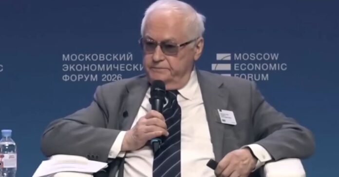 Reputat economist și academician rus, critici dure la adresa lui Putin: A fost aplaudat la scenă deschisă la Moscova