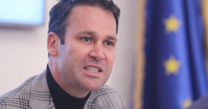 Robert Negoiță nu înțelege de ce i s-a cerut demisia lui Bolojan: Lipsa ciclurilor democratice, cu PSD la putere, „este nesănătoasă”