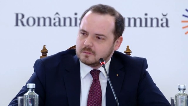 Rogobete: Nu am avut frâna de mână trasă din partea PSD, dacă o aveam nu eliminam posibilitatea universităţilor de a numi şefii de secţie / Partidul m-a susţinut inclusiv în spargerea monopolului pentru CNAS