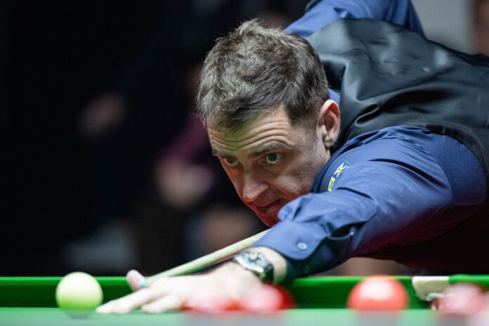 Ronnie O’Sullivan mută presiunea pe marele rival John Higgins înainte de duelul de la CM de snooker