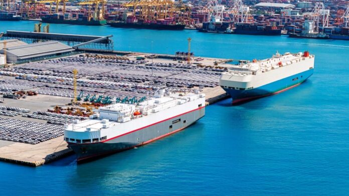 Ruta de transport de mărfuri Egipt–Italia atrage tot mai multe companii care evită Strâmtoarea Ormuz și alte puncte critice de congestie