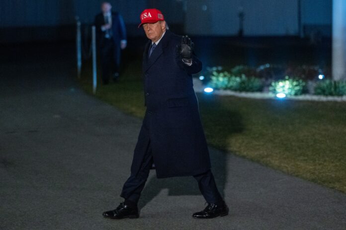 Sondaj Reuters/Ipsos: Rata de aprobare a lui Trump atinge minimul istoric în mandat, pe fondul tensiunilor cu Iran și comentariilor despre Papa Francisc