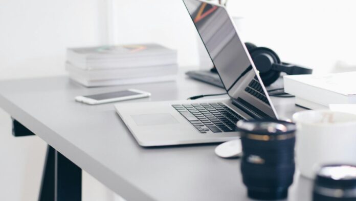 Strategii online pentru afaceri într-un mediu digital în continuă schimbare