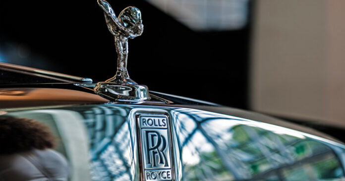 Țara în care o firmă care a exportat mașini de lux în Rusia a primit o amendă de 5 milioane de euro. Cum funcționa schema via Belarus