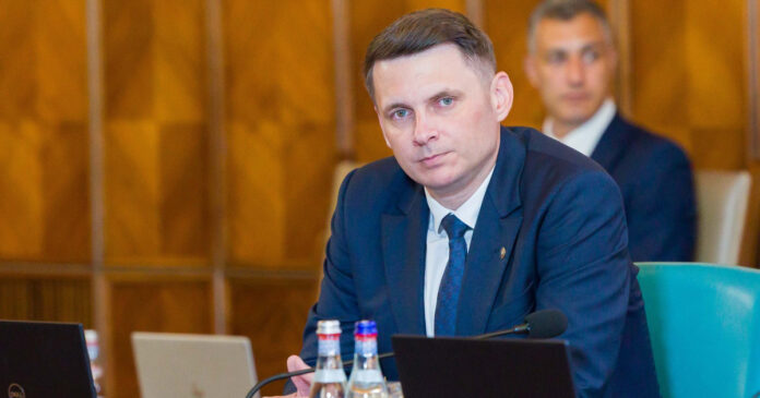 Tensiuni în coaliția de guvernare privind viitorul companiilor de stat profitabile