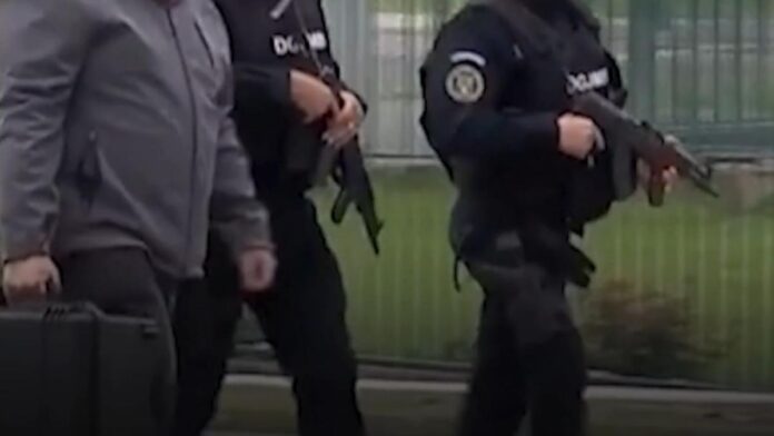 Tezaurul României, recuperat din Olanda, a fost adus acum în țară