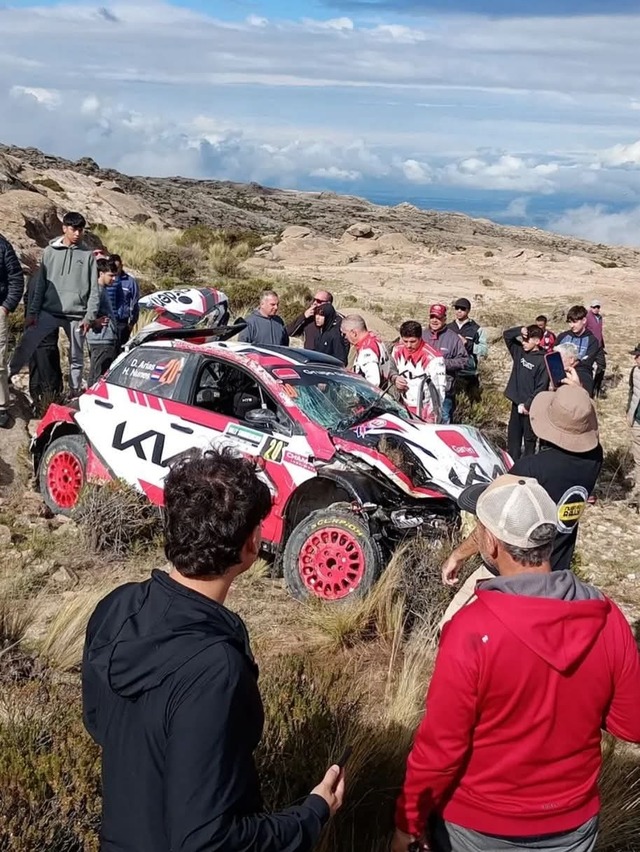 Tragedie la Raliul Sudamericano din Argentina: spectator decedat și doi răniți într-un accident