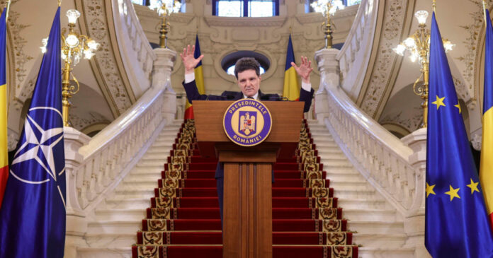 Turbulențele politice se mută la Cotroceni: Când va iniția Nicușor Dan consultări cu partidele?