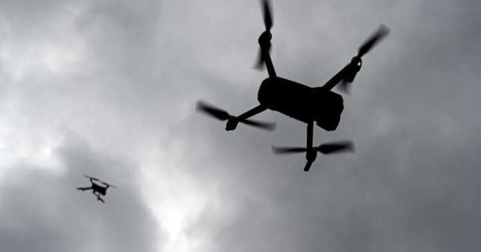 Ucraina a atacat mai multe obiective strategice din Rusia: peste 10 aeroporturi închise temporar