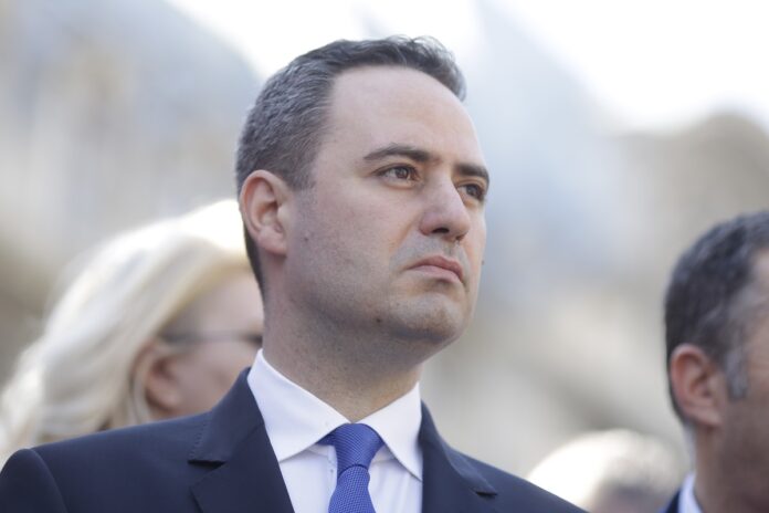 ULTIMA ORĂ: Finanțele contractează cel mai costisitor împrumut guvernamental din ultimele șase luni, în contextul intensificării crizei politice interne