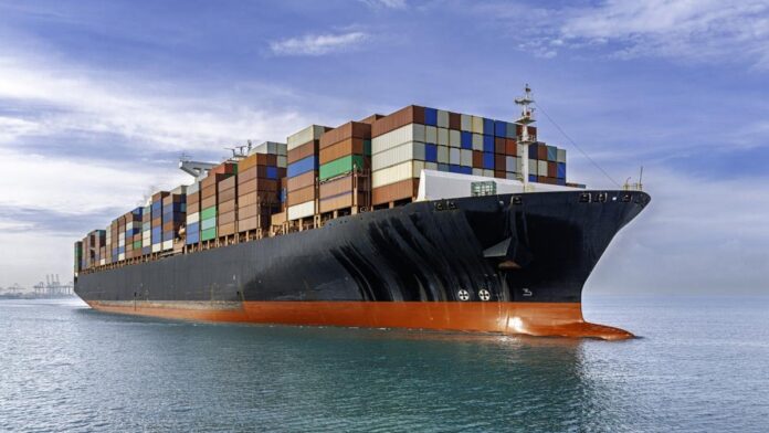 Un coridor de transport de marfă între Egipt și Italia devine soluția de avarie pentru comerțul global: navele sunt redirecționate acolo