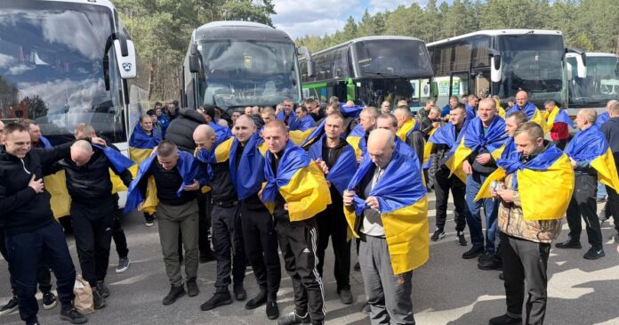 Un nou schimb consistent de prizonieri între Rusia și Ucraina, al doilea după armistițiul de Paște