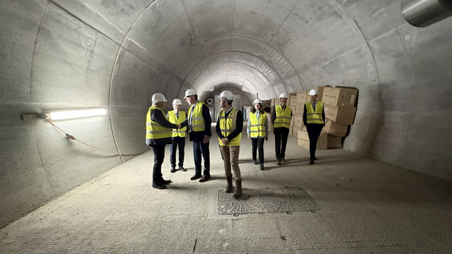 Vicepreședintele BEI, vizită pe șantierul Autostrăzii Sibiu - Pitești: Ioannis Tsakiris subliniază importanța europeană a proiectului