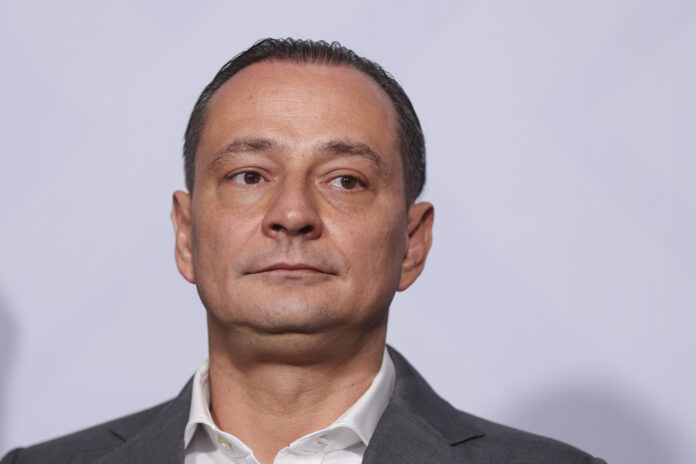 VIDEO Daniel Băluţă: PSD va pune mâine stop unui comportament dezbinător, întreabă retoric despre premier și rețeaua unui candidat cu alegeri anulate